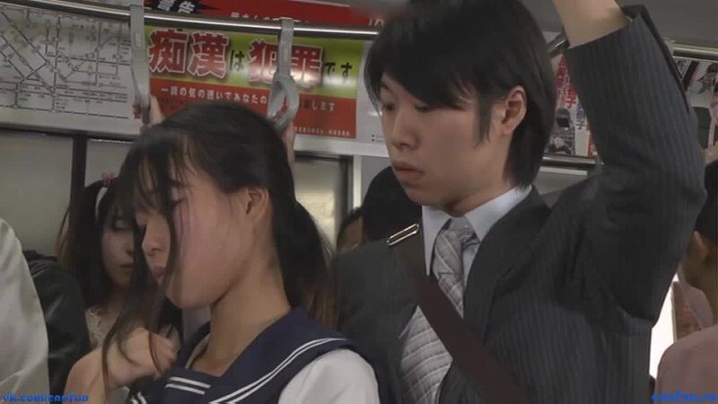 Поездка в токийском метро заканчивается для многих девушек сексом