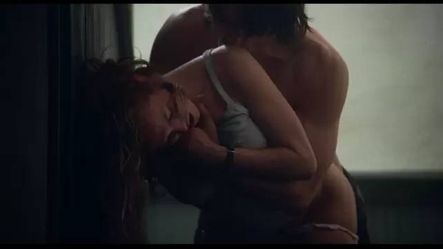 Голые актрисы (Дайан Лейн, Дина Мейер) в секс. сценах